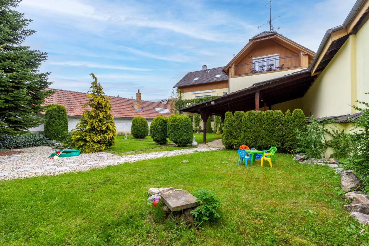 Apartmanovy Dum Vilemovice Екстер'єр фото