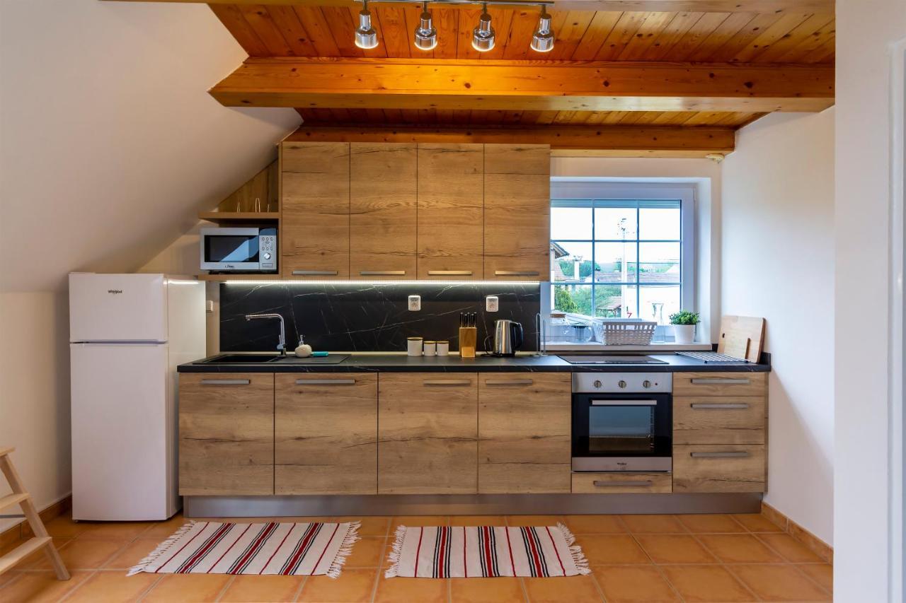 Apartmanovy Dum Vilemovice Екстер'єр фото