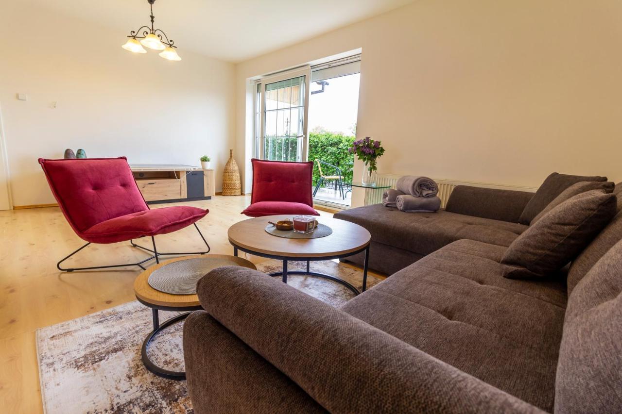 Apartmanovy Dum Vilemovice Екстер'єр фото